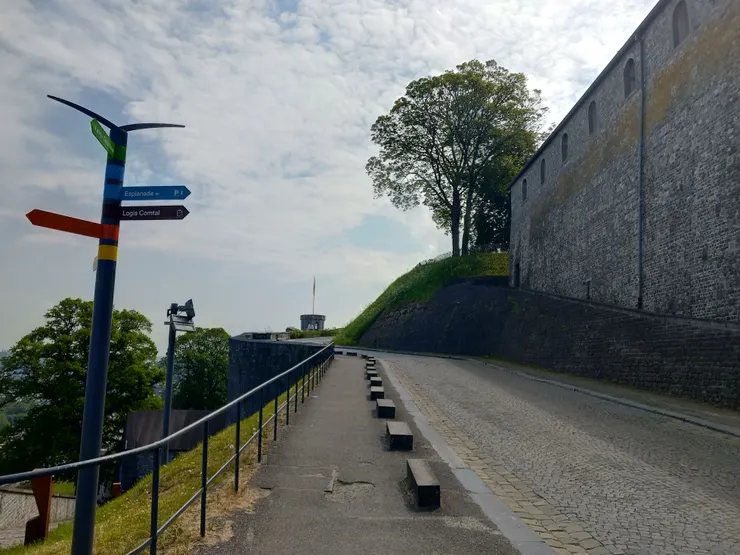 需要一些體力才能看到美景