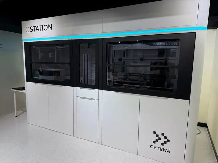 圖說：偉喬生醫於台北據點打造亞太第一座「C.STATION自動化細胞株開發平台」，預計2024年底完成工程測試。（資料來源：偉喬生醫）