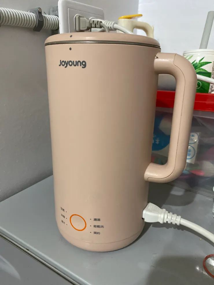 我購入一年的豆漿機，已經使用超過至少250次了。徹底發揮這台豆漿機的功用