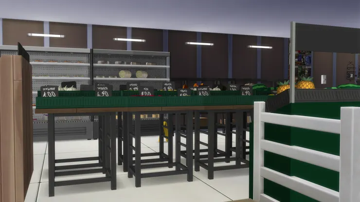 小朋友看不到架子上有什麼啦!只看得到桌子的腳。