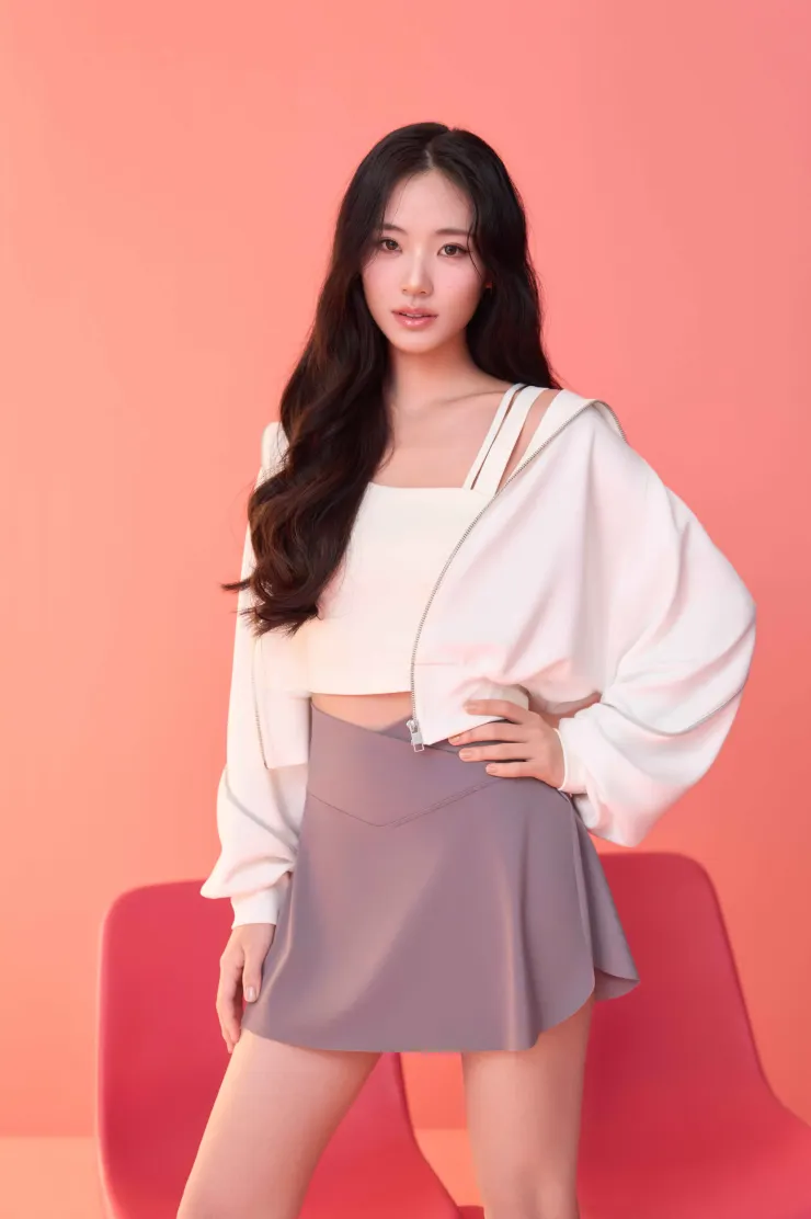 Lily許韶恩公開情人節穿搭靈感 Triumph Athleisure春夏系列打造3款浪漫造型_2