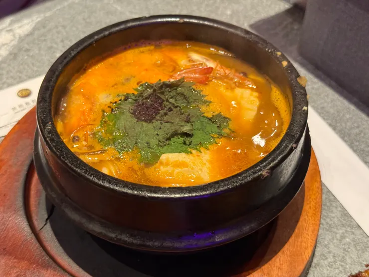 大醬海鮮豆腐煲   260元