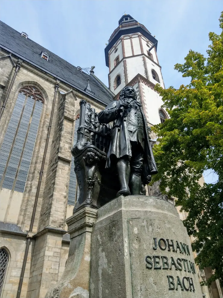 音樂之父巴哈工作的地方聖托馬士教堂 Thomaskirche