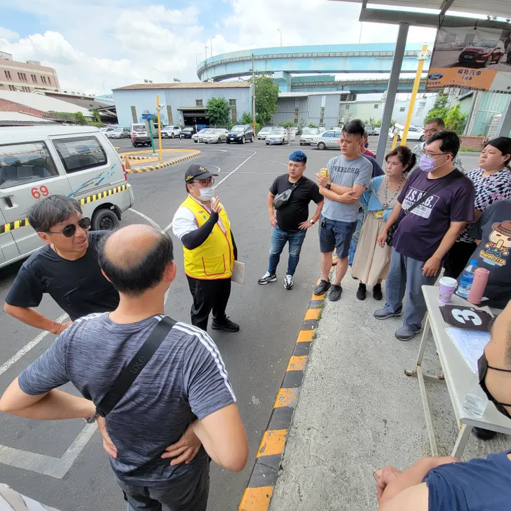 終於來到考職業駕照的這天！