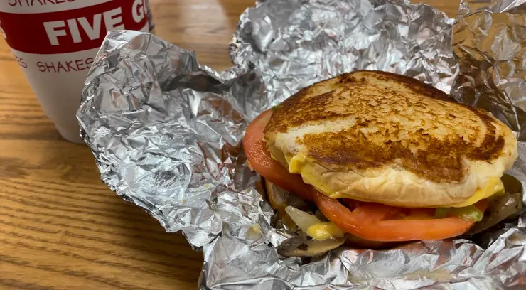 番茄+漢堡我真的不行