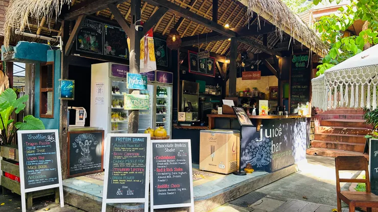 Juice Bar 提供各種能量飲品