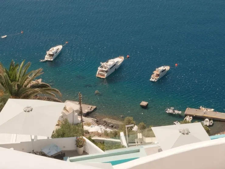 聖托里尼|伊亞(Oia)到費拉(Fira)徒步路線海景