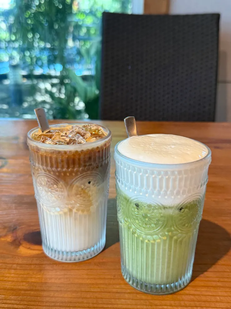 單點飲品 拿鐵   189元  &  抹茶鮮奶歐蕾   199元