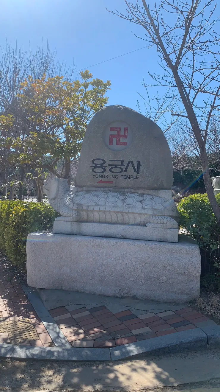 簡單跟著指標前進。