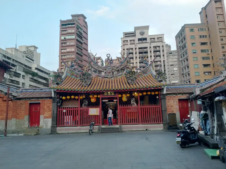 有百年以上歷史的景美集應廟