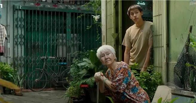 《金孫暴富攻略》的成功也反映了疫情後人們對家庭價值的重新認識。來源：《金孫暴富攻略》電影劇照