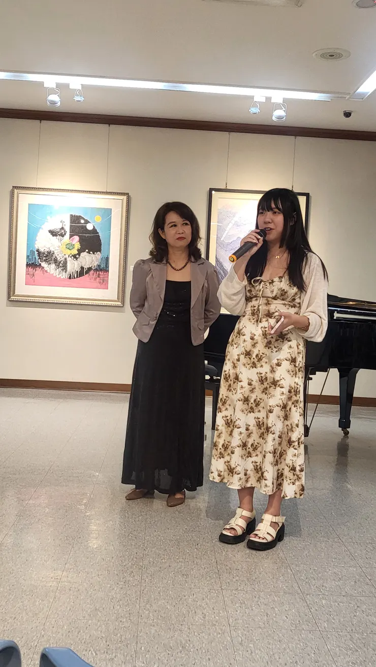 黃世欣教授.林郁雯同學(李建崑攝影)