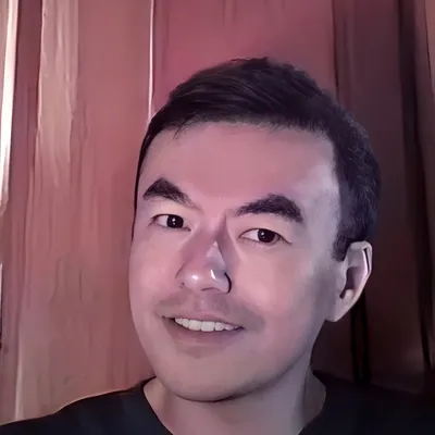 去年在八又二分之一個城堡裡