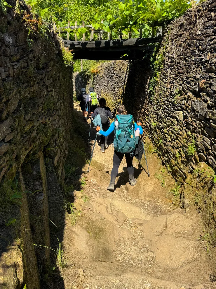 快到portomarin的土路（有點像飛鳯山的土路）