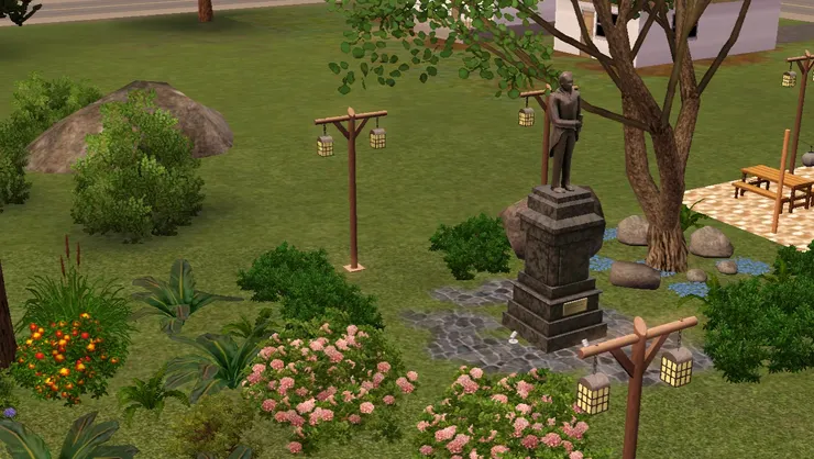 我特意把雕像放到公園的最後方，讓他居高臨下也看守著這裏。