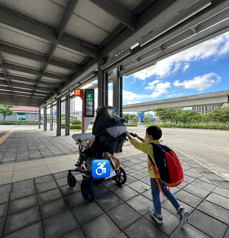 你融我融社會更加友善共融。