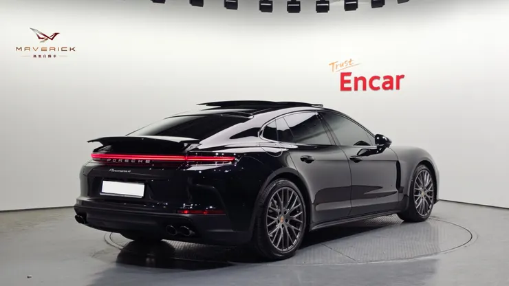 2024 Porsche Panamera韓規外匯車