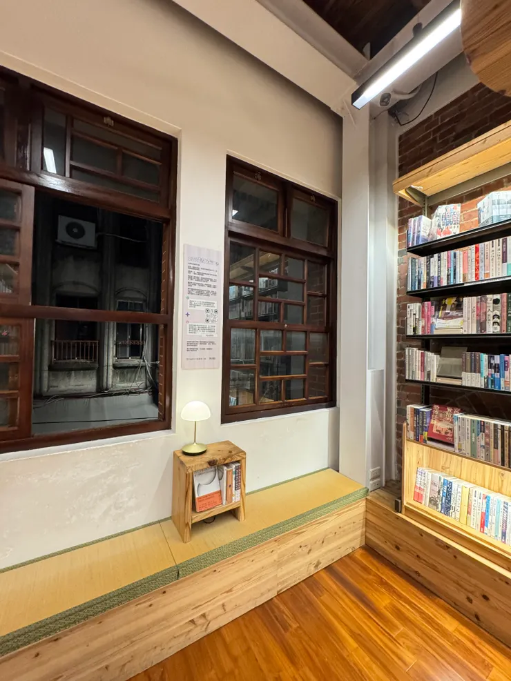 讓人覺得放鬆的窗邊座位區