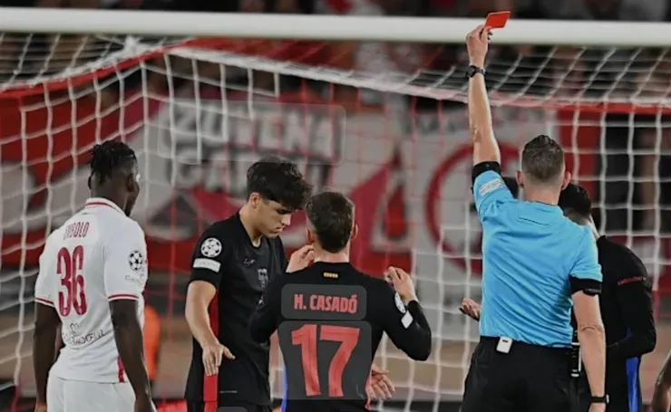 巴塞隆拿艾歷加西亞領红牌被逐離場