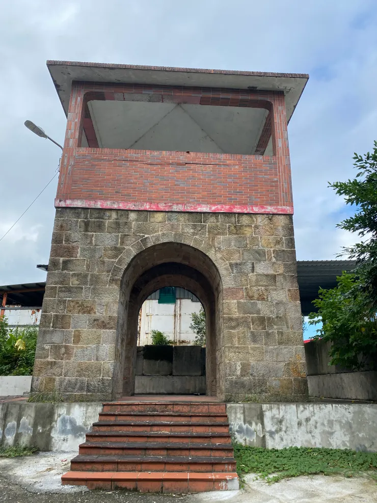 下方是真的礦坑通風口