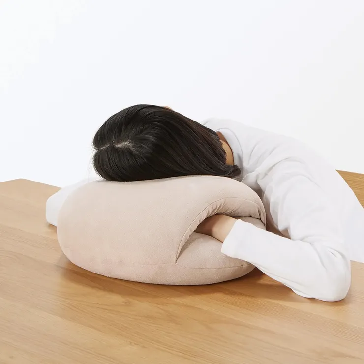 午睡用柔軟多用途靠枕