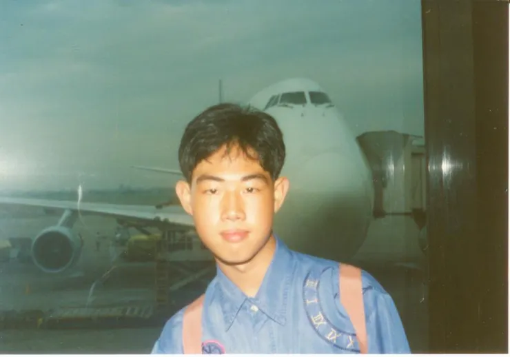 我身後是新航的波音B747-400型巨無霸客機!