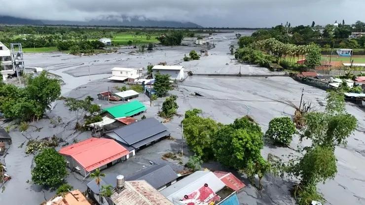 2025年9月23日，花蓮縣馬太鞍溪溢流，造成光復鄉街道滿目瘡痍。（圖：聯合報）