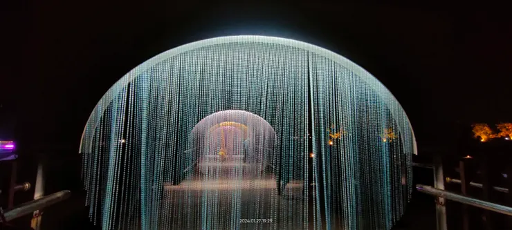 穿越時空感的珠簾