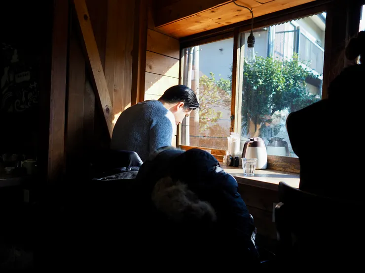 靠窗鐵道席，我覺得我這張拍得不錯（自己說），現在開始可以上網預約鐵道席