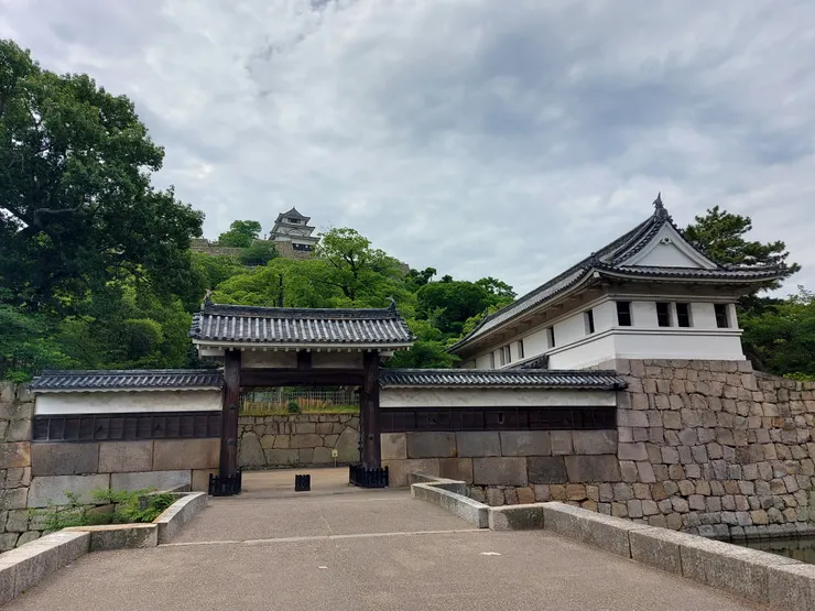 丸龜城入口玄關大手二之門是指定國家重要文化財