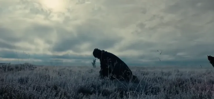 荒原中鏟土的背影，不只是拓荒，更是在與命運對抗。