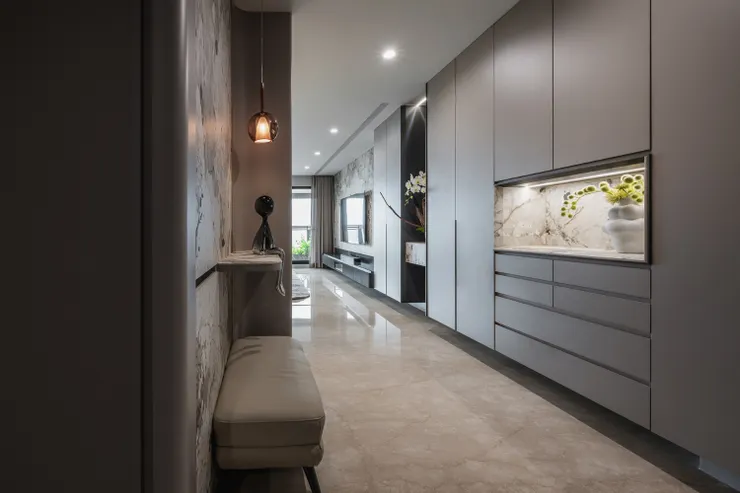 (作品呈現：皇苑御之苑 - 打造高品質生活的空間裝修設計典範｜高雄藝瓦室內設計)