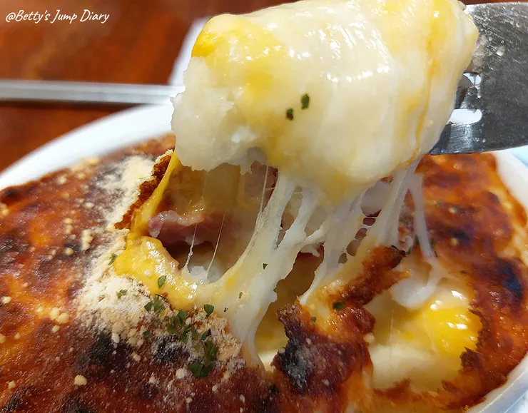 ▲龍潭「甜蜜時光」/ 圖片來源：Betty's Jump Diary