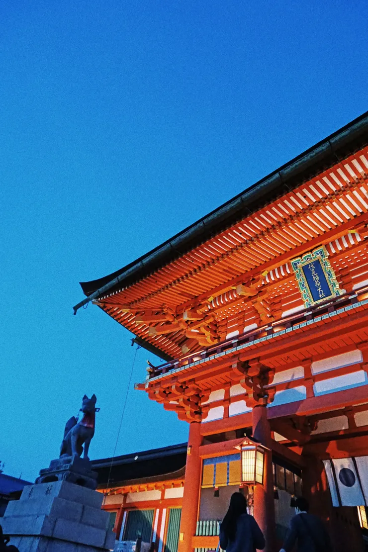＃藍調時刻的伏見稲荷大社