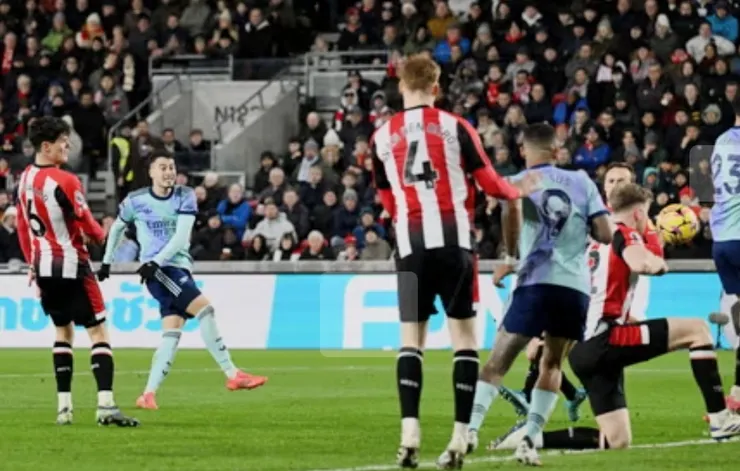 馬天利尼抽射破網助阿仙奴領先3:1