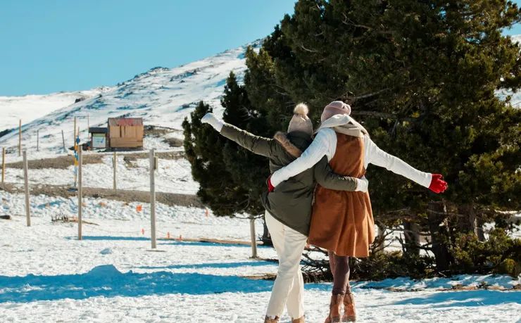 費用便宜開心的旅客