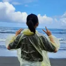 青春盛放成了一首詩的沙龍