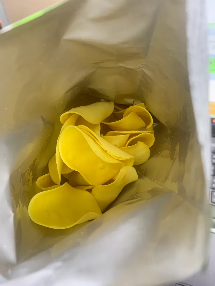 綠豆片跟烘焙洋芋片長有點像