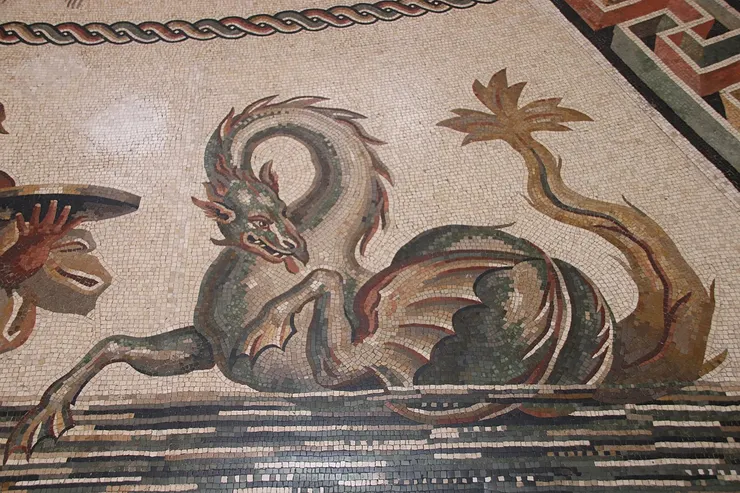 「奧特里科利馬賽克地板」(Mosaic of Otricoli)描繪的海怪,現藏於梵蒂岡博物館