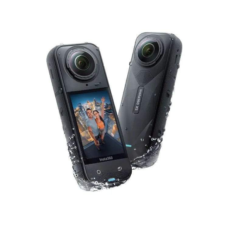 Insta360 X5
