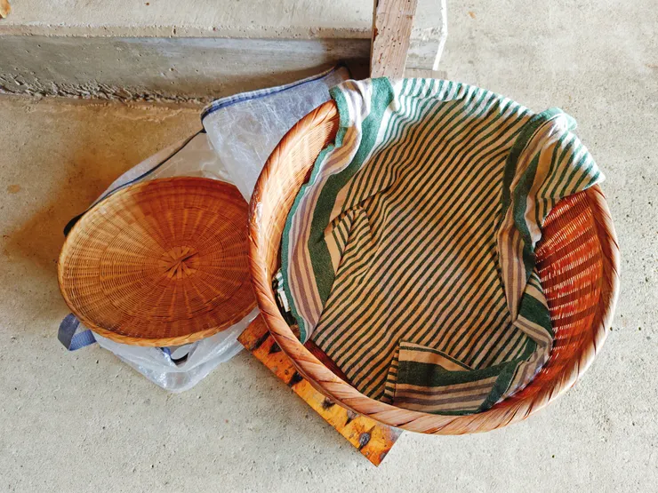 裝盛早餐的精緻竹籠