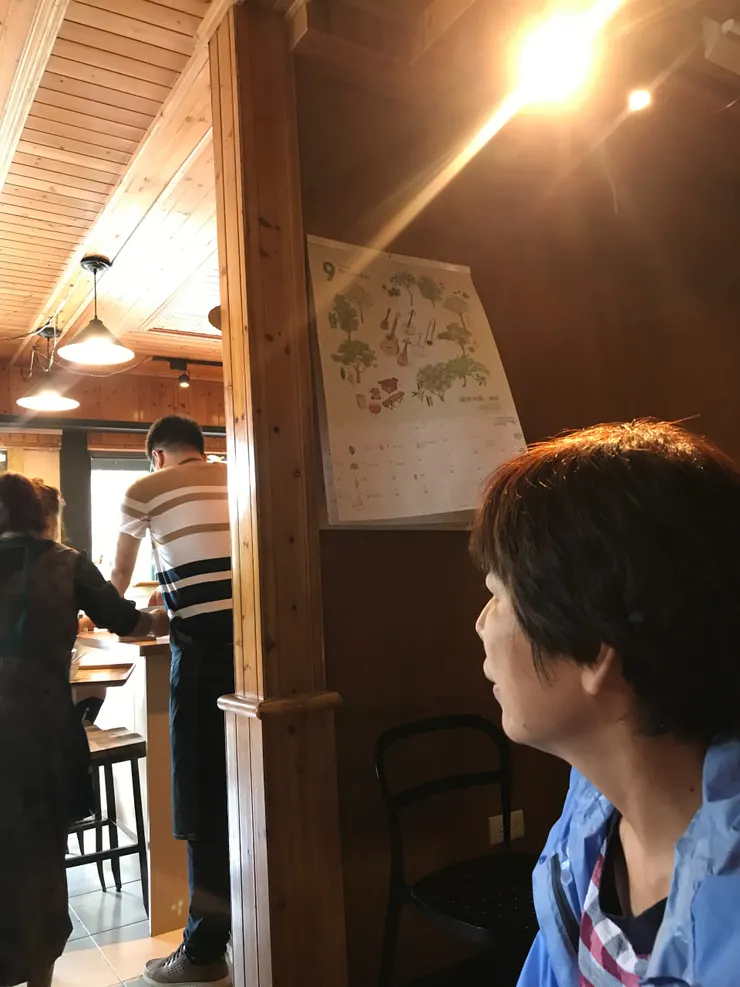 客滿啊