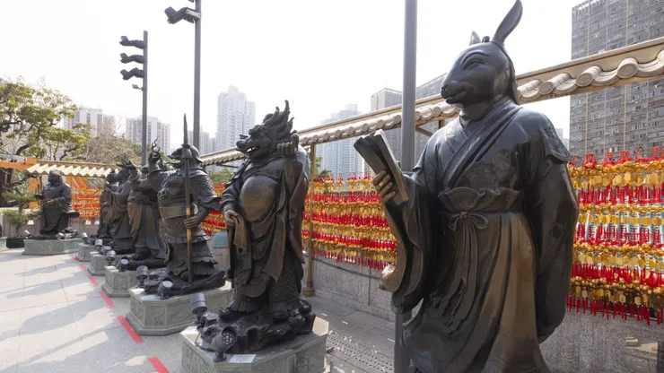 黃大仙祠的十二生肖，勿忘摸