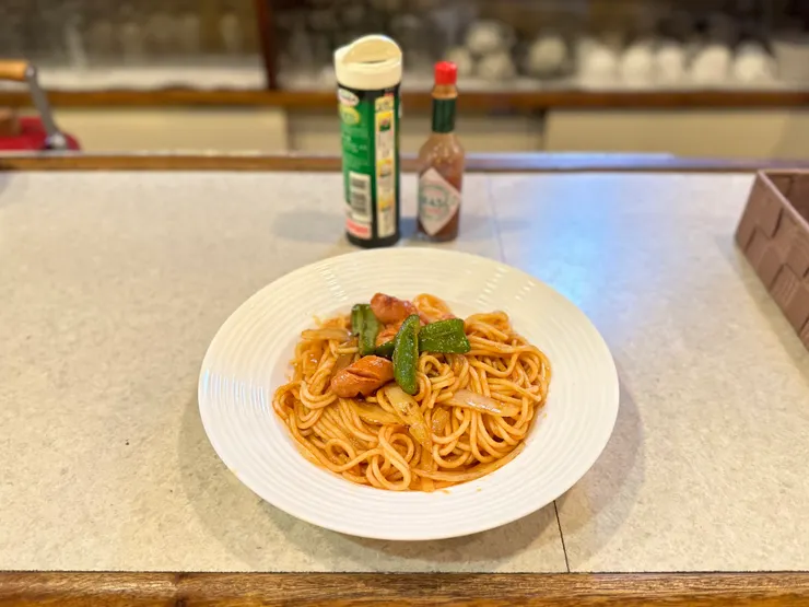 材料簡單卻很惹味的拿坡里意粉（ナポリタン）