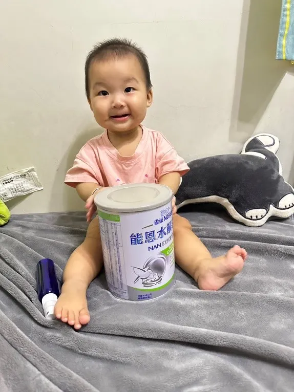 喝了能恩水解茁悅３  腸胃、吐奶、皮膚狀況都變好，妹妹整個亮起來~