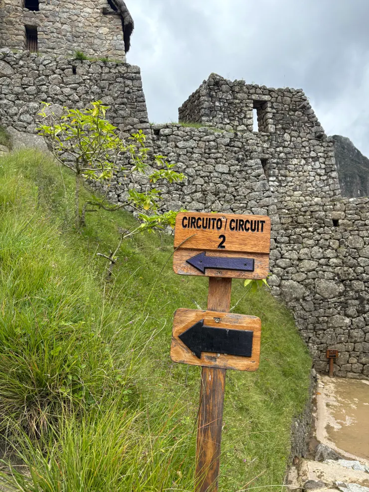 Hiram Bingham幫我們準備的是2A路線的票