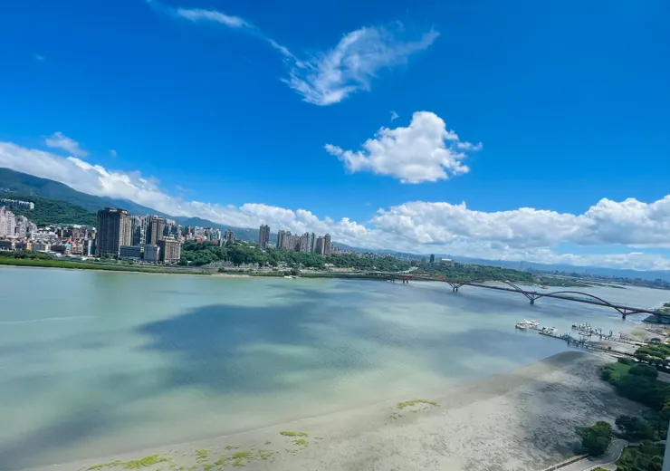 Justine 拍攝/關渡大橋