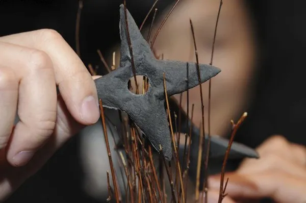 東京忍者餐廳-手裏箭竹炭餅乾