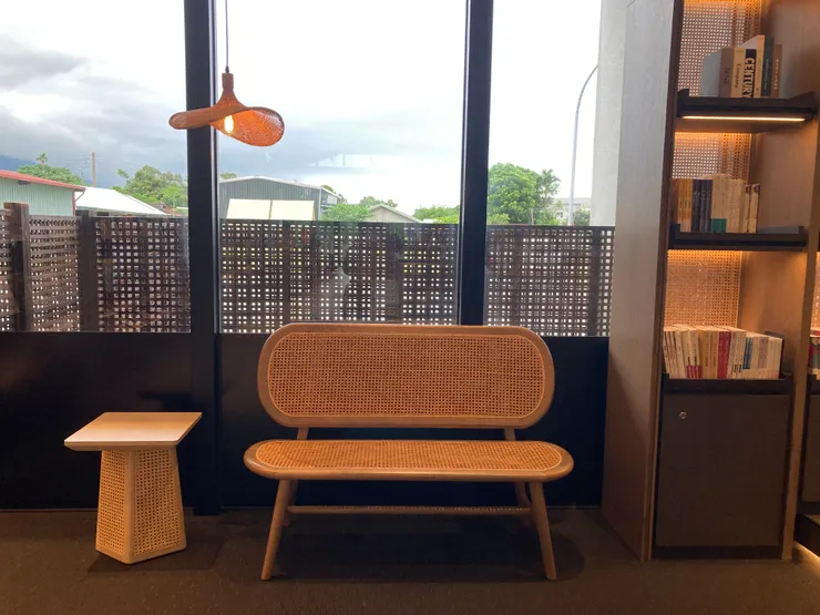 在一樓書店內可以休閒享受閱讀時光