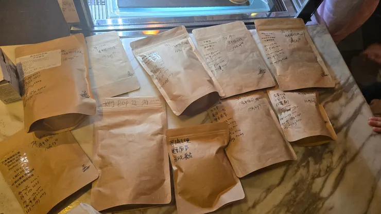 阿勇師烘了超多咖啡豆